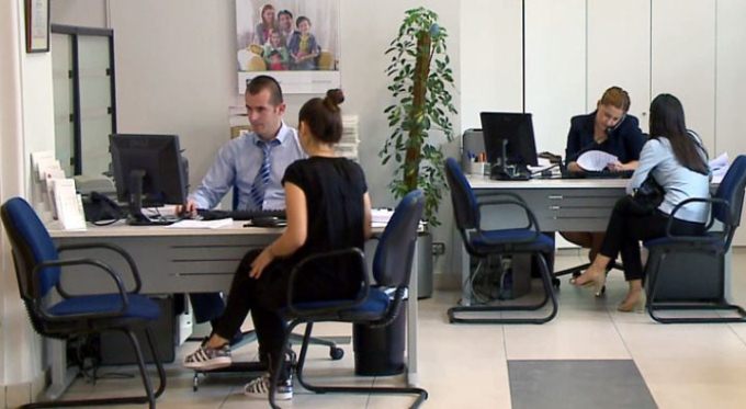 Huate me probleme i rikthehen rritjes ne korrik; 530 milione euro ne vonese me shume se 3 muaj